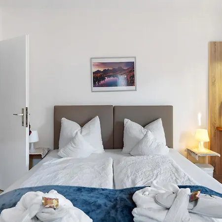 Haus Burger Guest house *